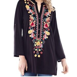 Solitaire Floral Embroidered Knit
Boho Cottagecore Tunic Top In Black size small